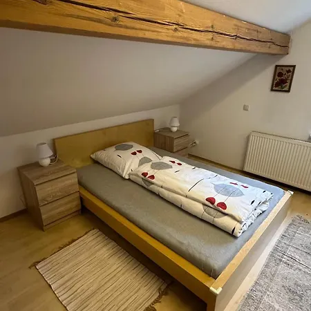 Appartement Idylle Unter Dem Dach Naehe Bab 6 *